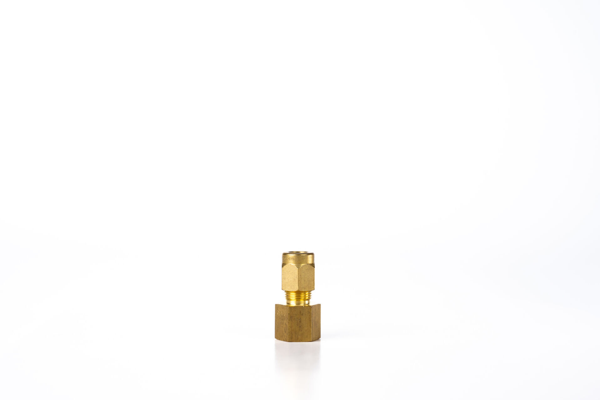 PİRİNÇ METAL DÜZ BAĞLANTI T8-G1/4F