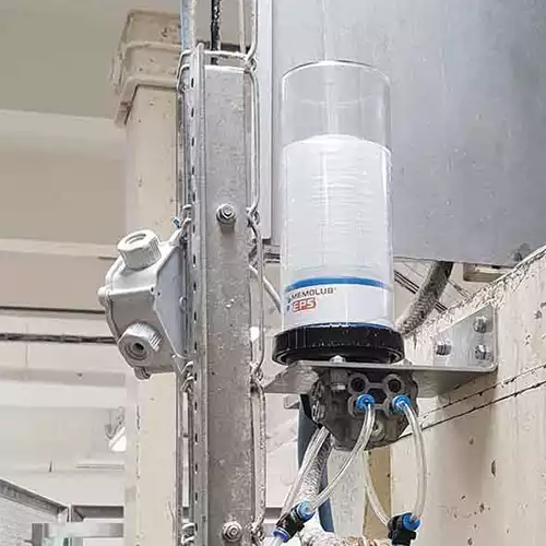 Harici güçle çalışır.